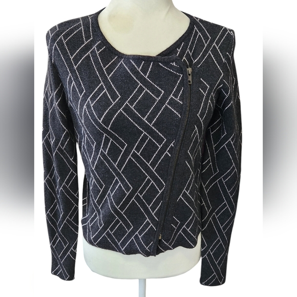 LILLA P Charcoal Gray White Moto Jacket Sweater. Size S - Picture 4 of 12